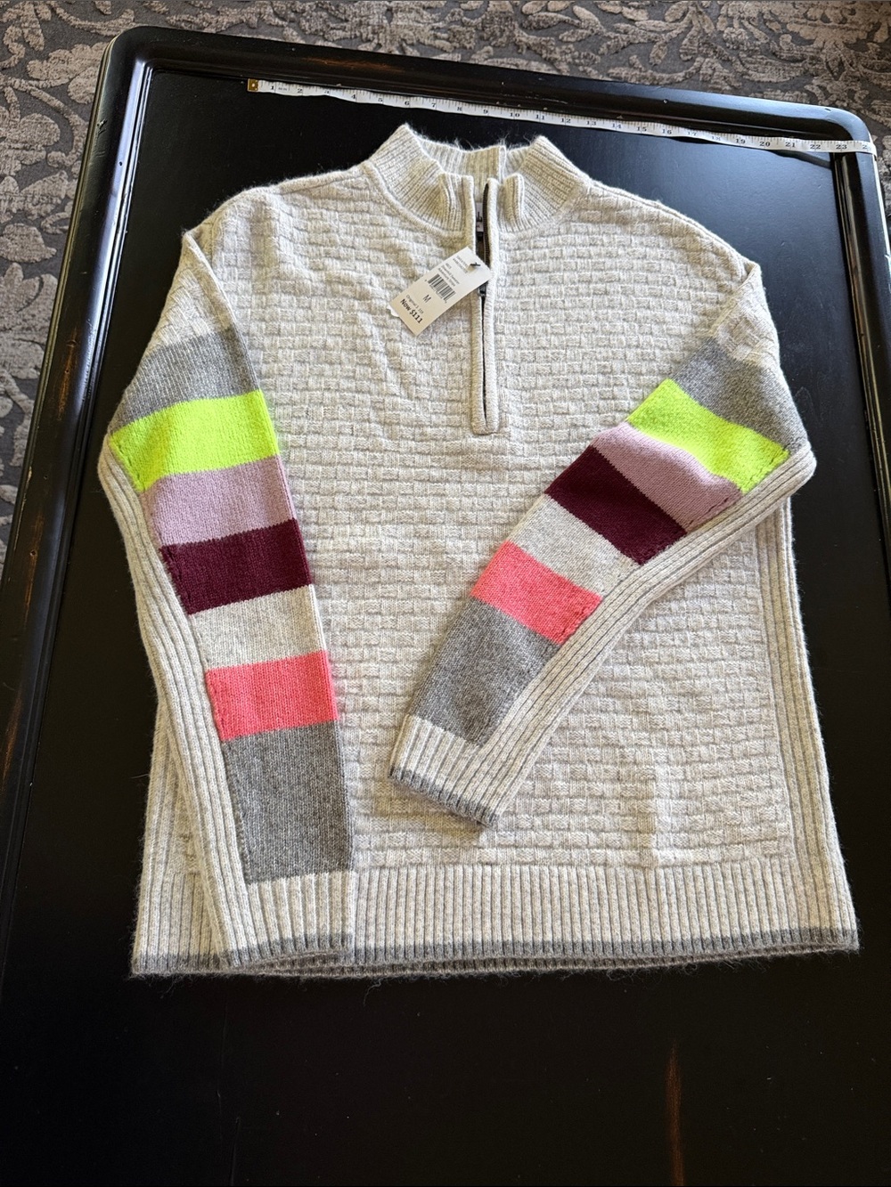 Cabi downhill Women’s Light Gray Half-Zip Sweater with Colorblock Sleeves